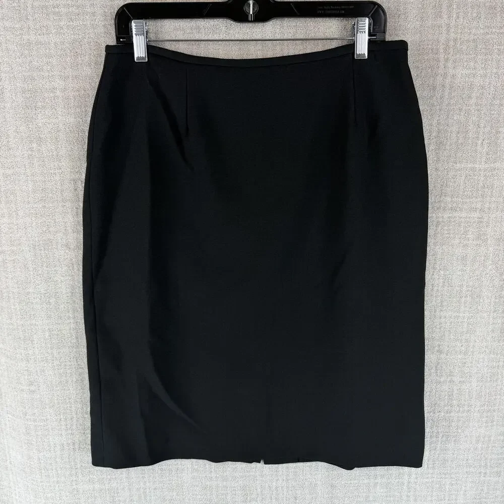 Isabella Suits Skirt Suit Womens 10 Black 2 Piece Lined Crepe Slim Tailored